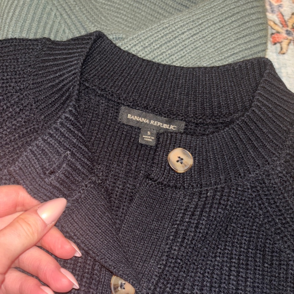 Banana Republic Cardigan Set - Black, Green, Tan - Picture 2 of 3